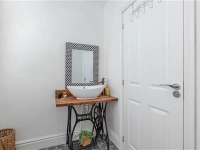 Picture 38